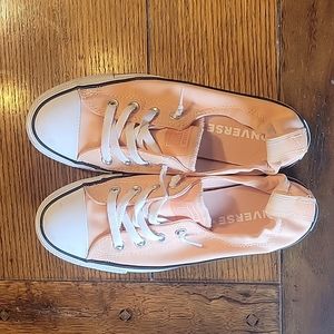 Converse peach or light coral